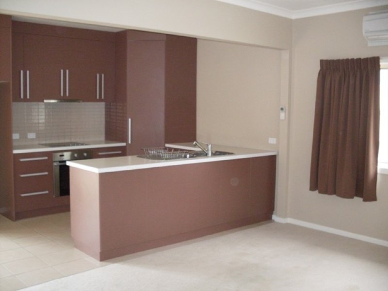 18 Brown Street, Hamilton VIC 3300