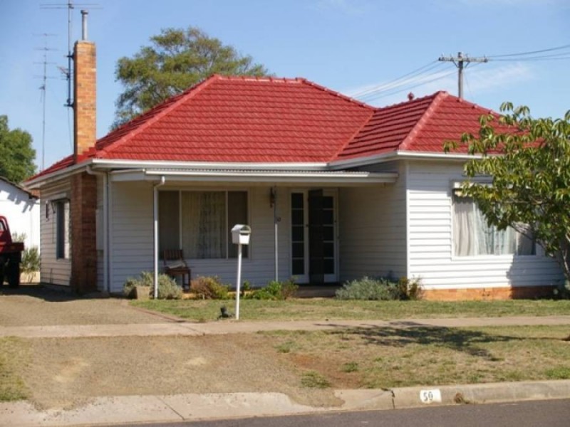 50 Dicken Street, Hamilton VIC 3300