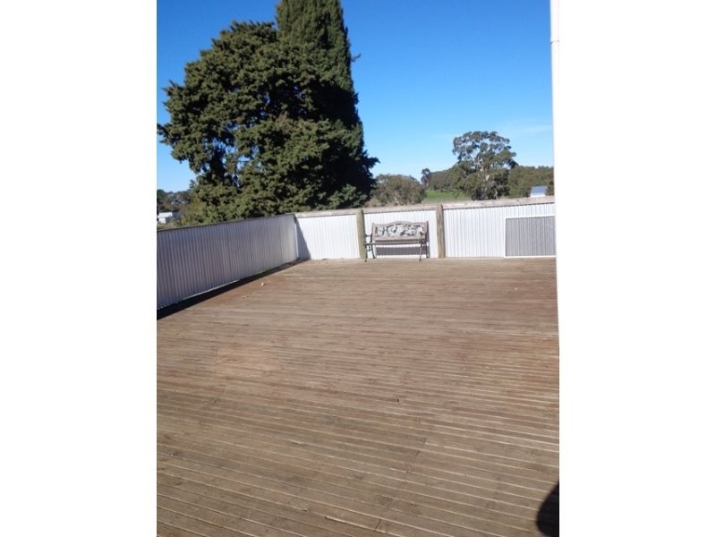 112 Lewis Street, Hamilton VIC 3300