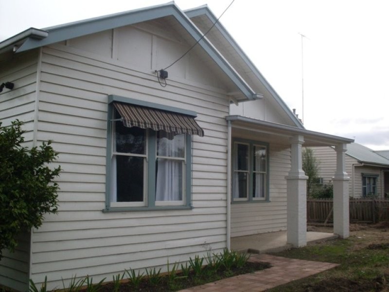 47 Burns Street, Hamilton VIC 3300