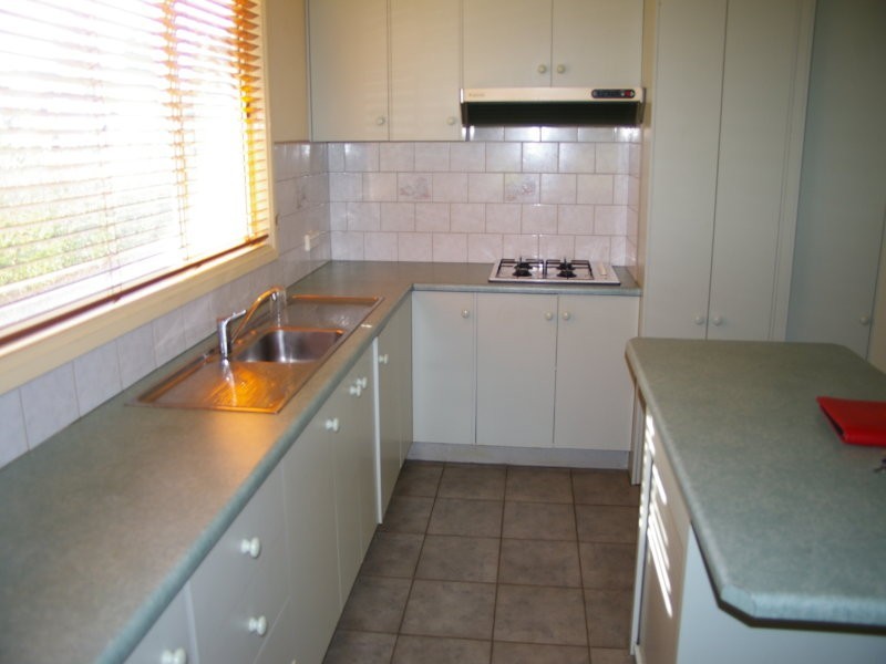 5 Lonsdale Street, Hamilton VIC 3300
