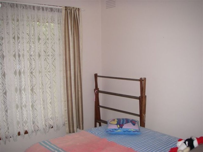 13 Elmore Street, Hamilton VIC 3300