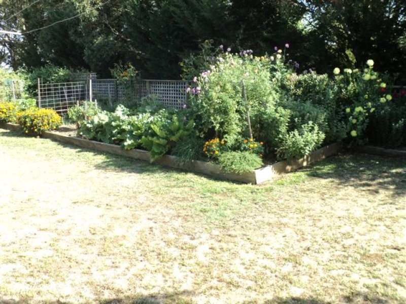 235-241 Hensley Park Road, Hamilton VIC 3300