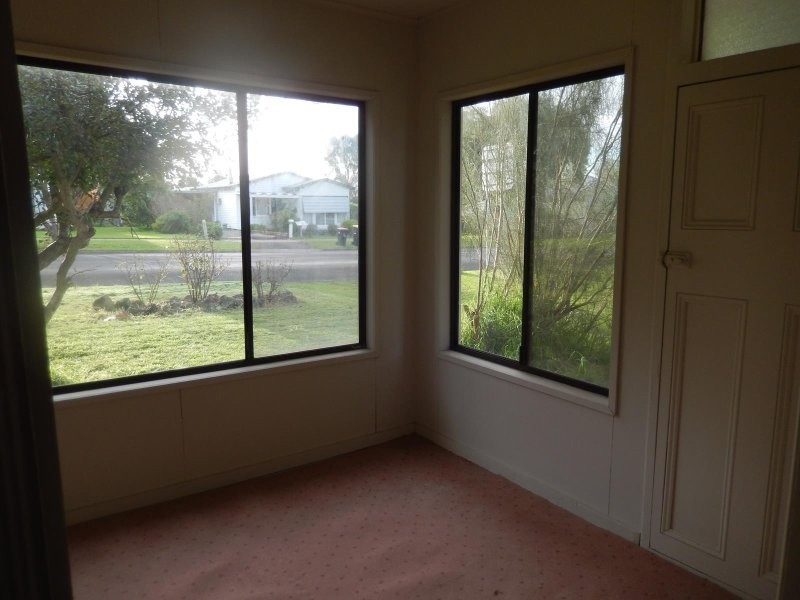 30 Heckfield Street, Macarthur VIC 3286