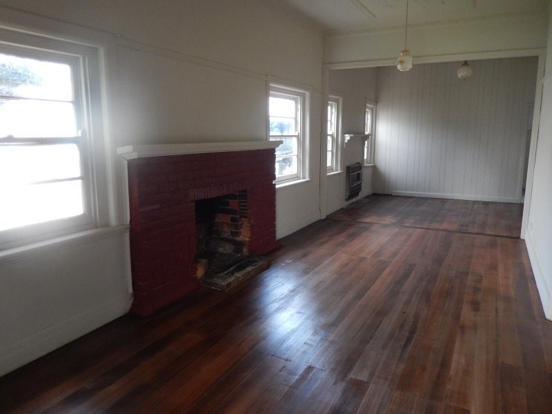 30 Heckfield Street, Macarthur VIC 3286