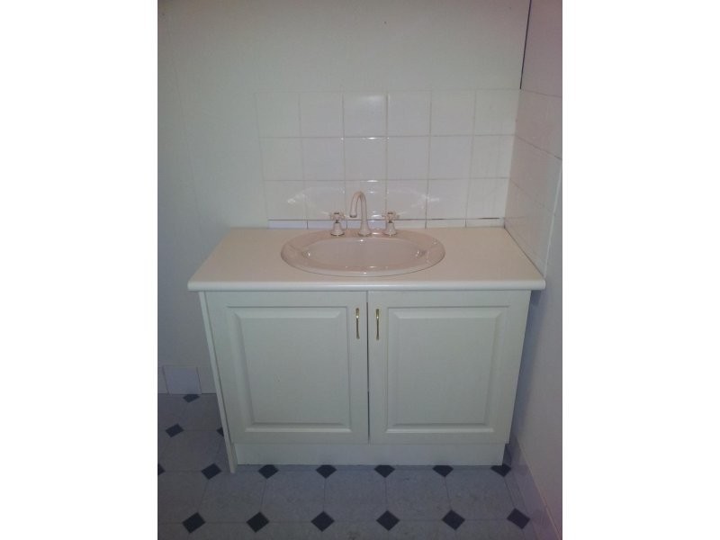 30 Heckfield Street, Macarthur VIC 3286