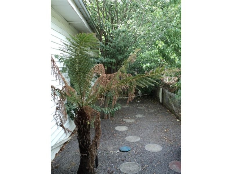 30 Heckfield Street, Macarthur VIC 3286