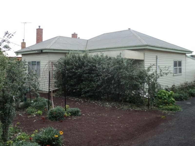 68 McConochie Street, Coleraine VIC 3315