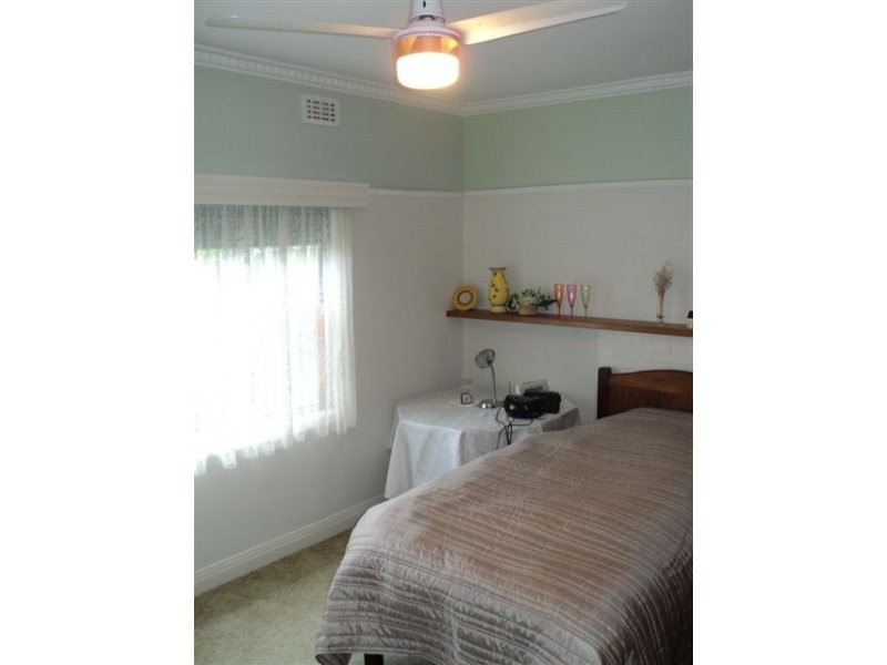 68 McConochie Street, Coleraine VIC 3315