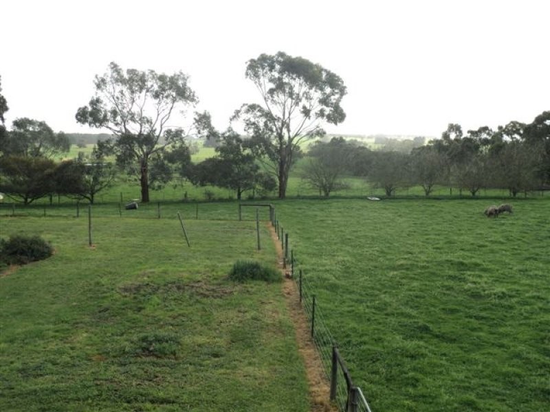 110 Jennings Road, Hamilton VIC 3300