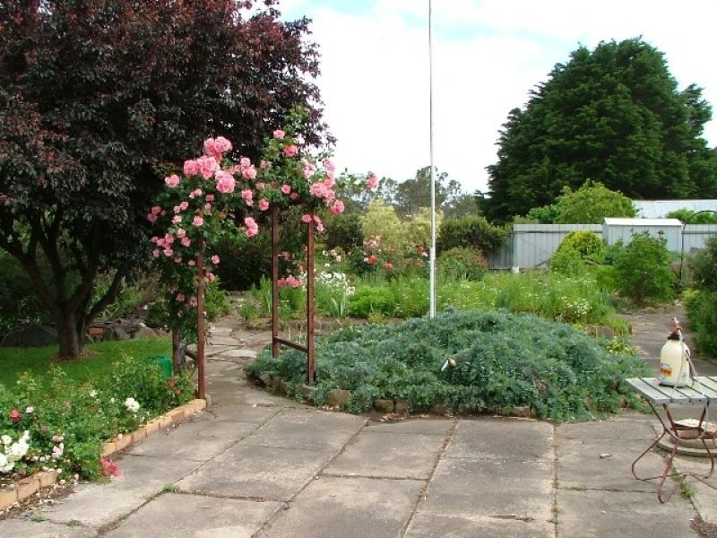 26 Station Street, Glenthompson VIC 3293