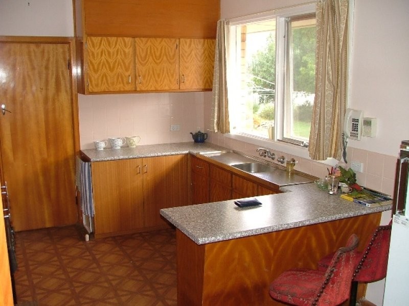 26 Station Street, Glenthompson VIC 3293