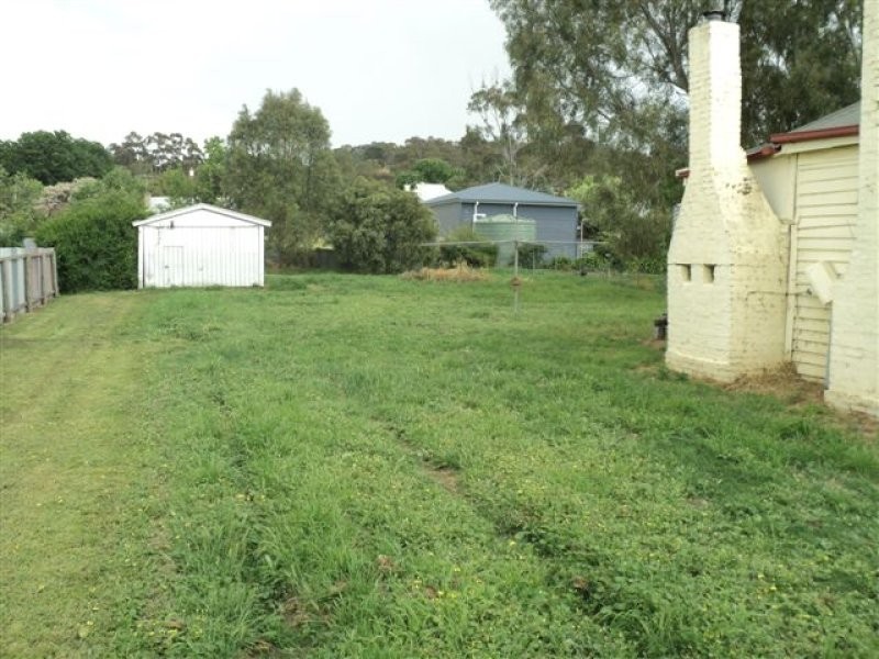 65 McConochie Street, Coleraine VIC 3315