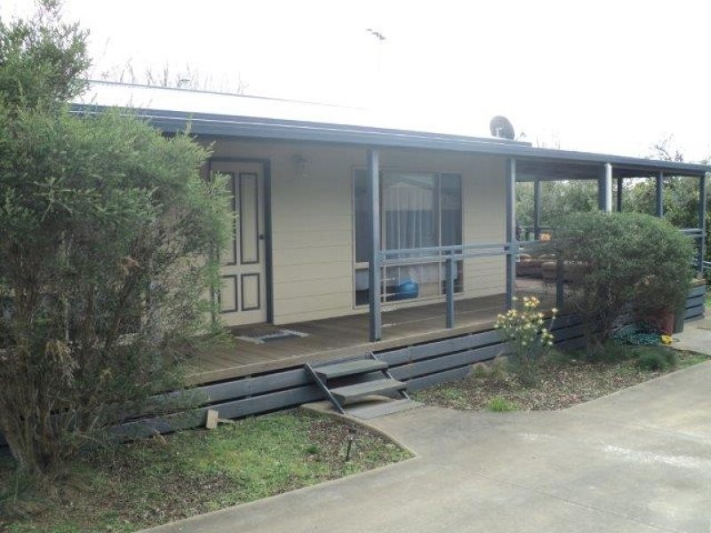 111 Ballarat Road, Hamilton VIC 3300