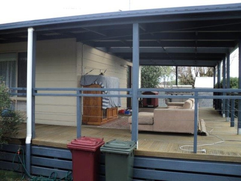 111 Ballarat Road, Hamilton VIC 3300