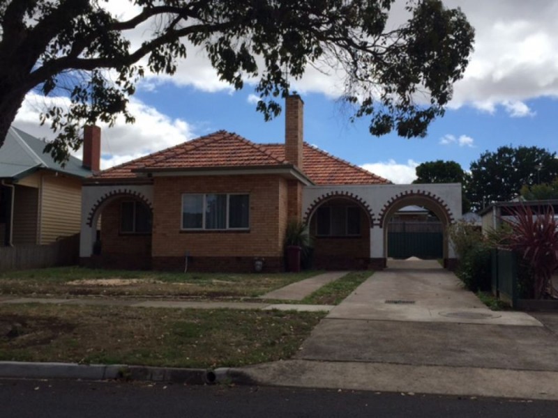 14 Kitchener Street, Hamilton VIC 3300
