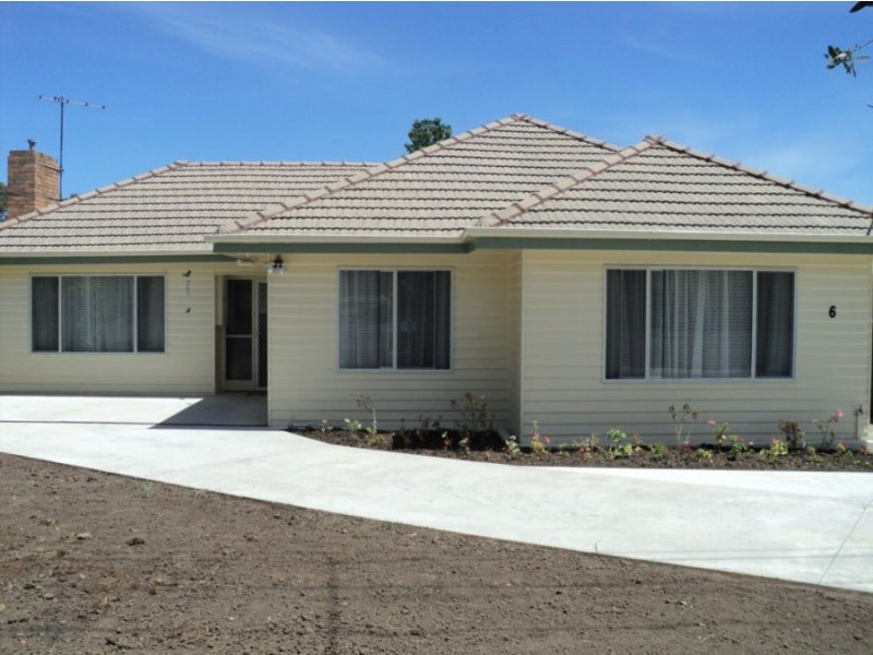 6 tatlock street, Hamilton VIC 3300