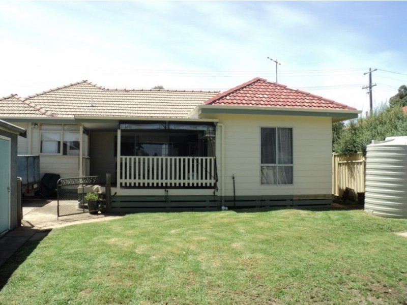 6 tatlock street, Hamilton VIC 3300