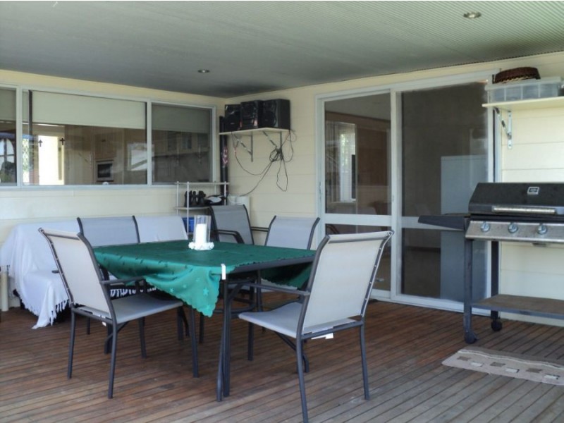 6 tatlock street, Hamilton VIC 3300