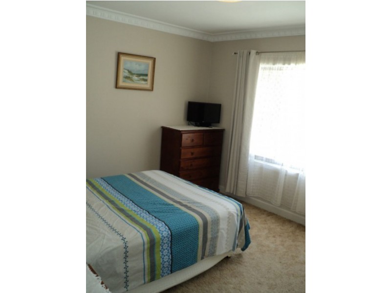 6 tatlock street, Hamilton VIC 3300