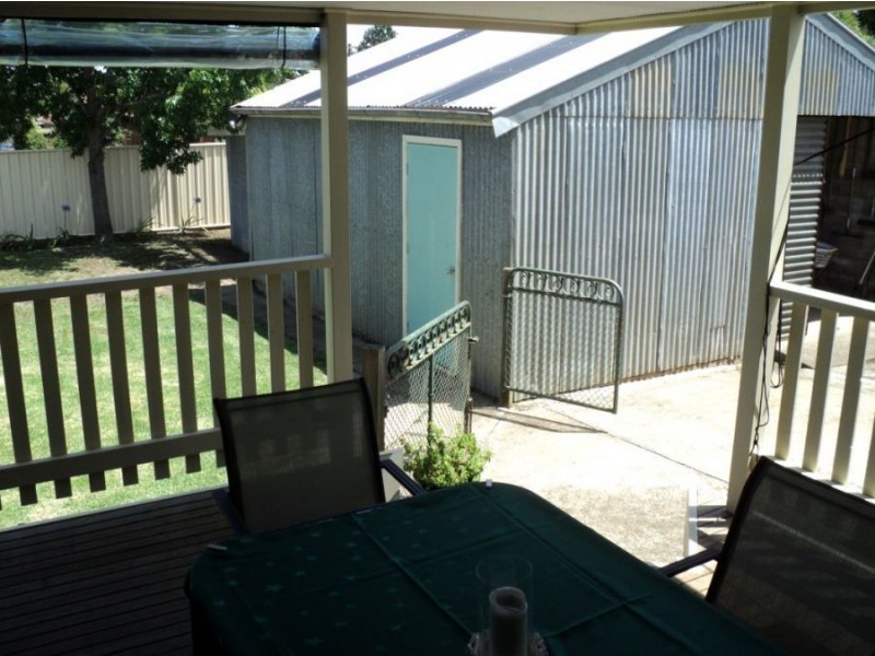 6 tatlock street, Hamilton VIC 3300