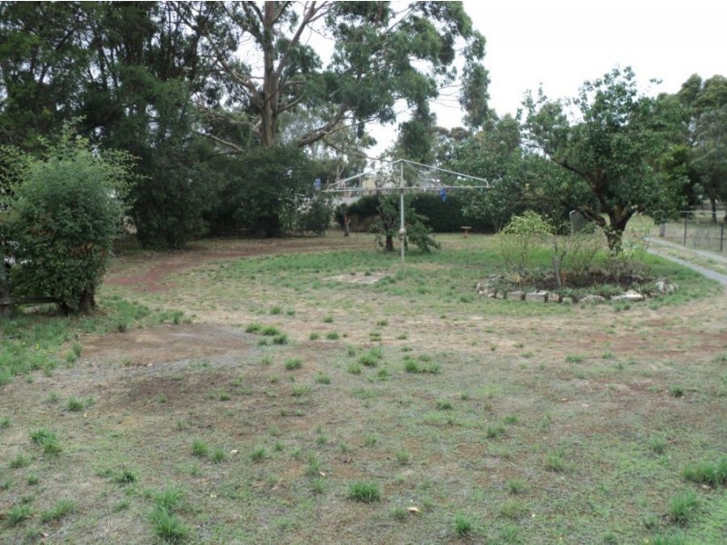 231-233 coleraine road, Hamilton VIC 3300