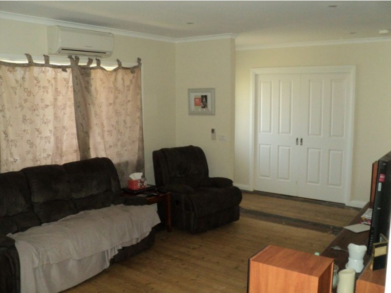 3 Garton Street, Hamilton VIC 3300