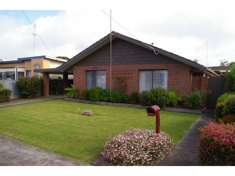 3 Norma Ave, Hamilton VIC 3300