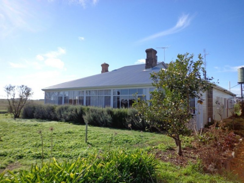 70 Mackichen Lane, Penshurst VIC 3289