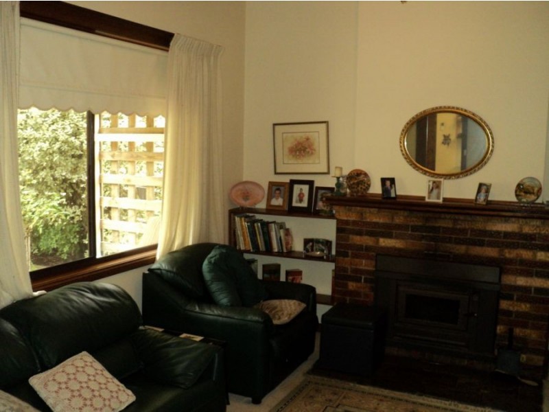 68 Walkenhorst Road, Tarrington VIC 3301