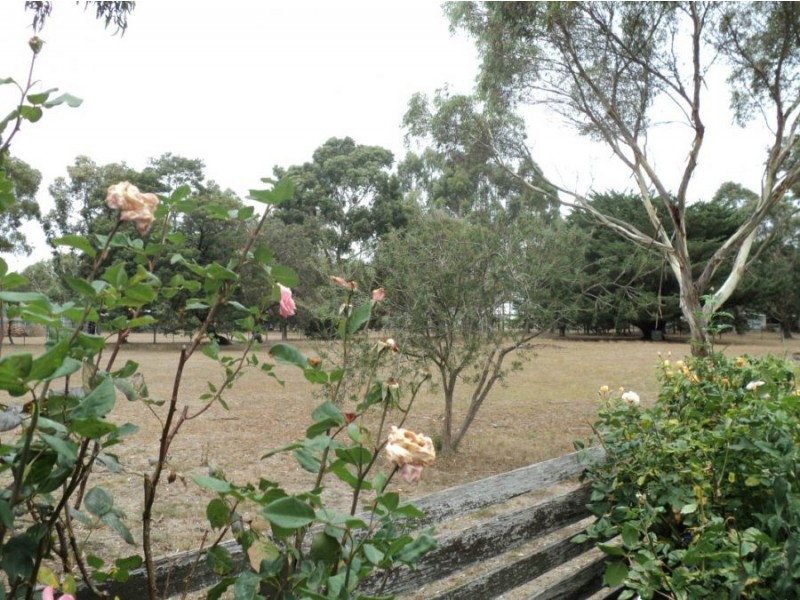 68 Walkenhorst Road, Tarrington VIC 3301