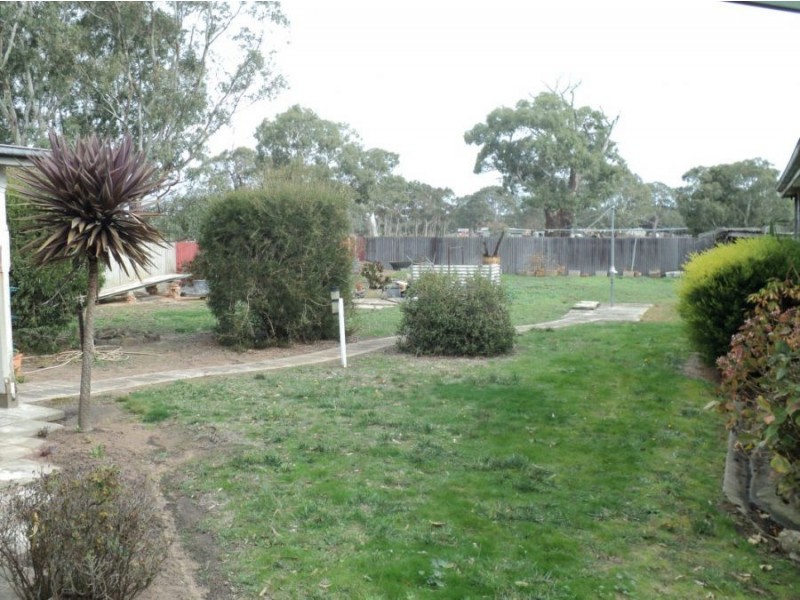 9 Wyselaskie Street, Glenthompson VIC 3293
