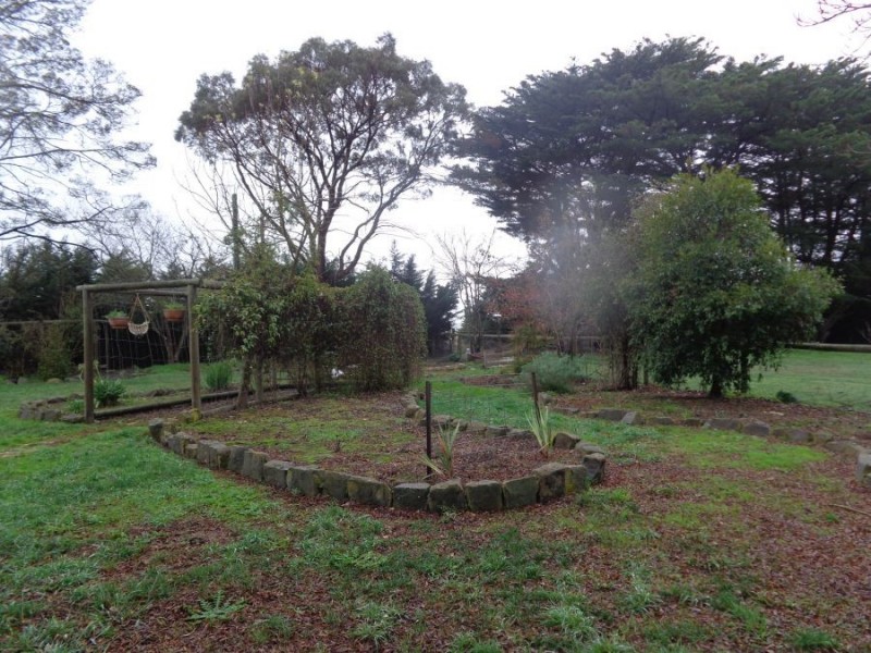 4691 Hamilton Highway, Penshurst VIC 3289