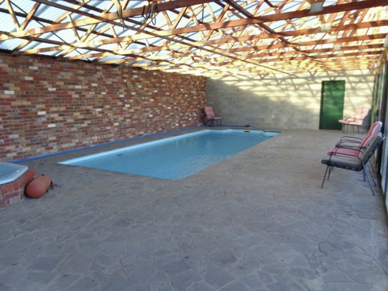 62 Hammond Street,, Hamilton VIC 3300
