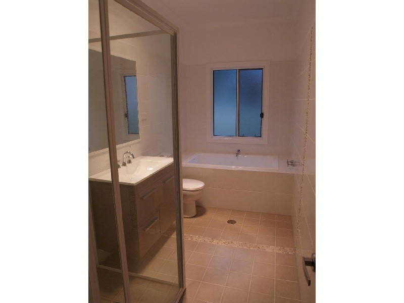 Elouera Avenue, Buff Point NSW 2262
