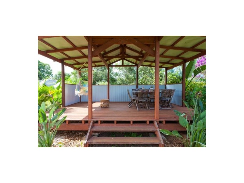 85 Faviell Drive, Bonville NSW 2441