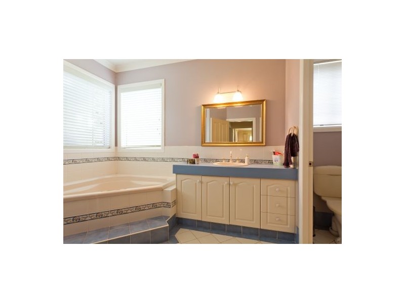 85 Faviell Drive, Bonville NSW 2441