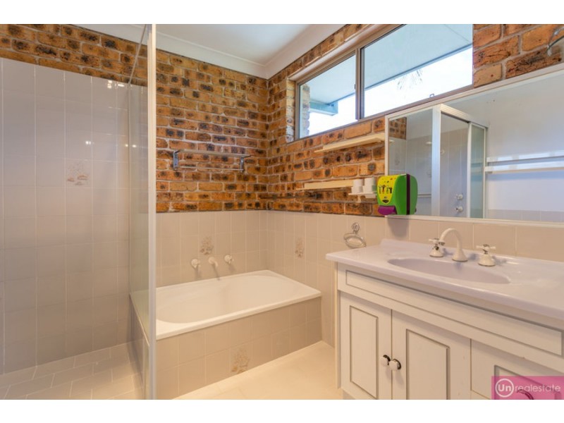 8 De Castella Drive, Boambee East NSW 2452