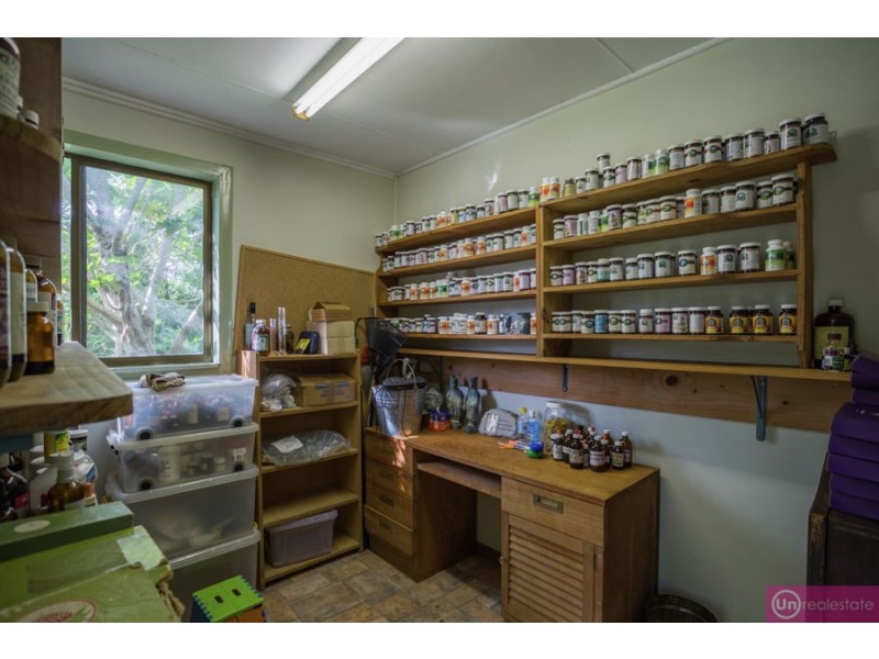 32 Turpentine Ave, Sandy Beach NSW 2456