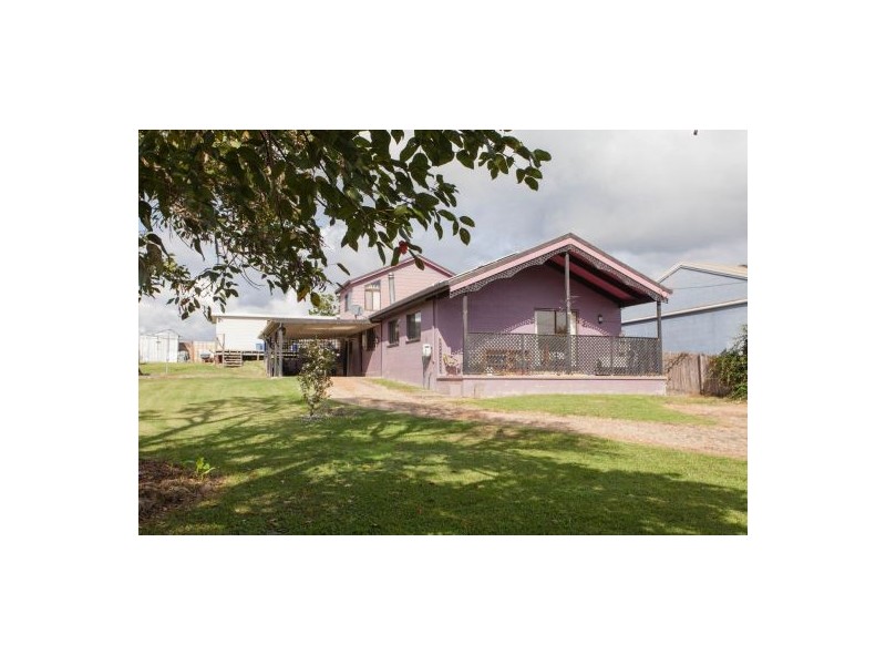 25 Church Street, Nana Glen NSW 2450