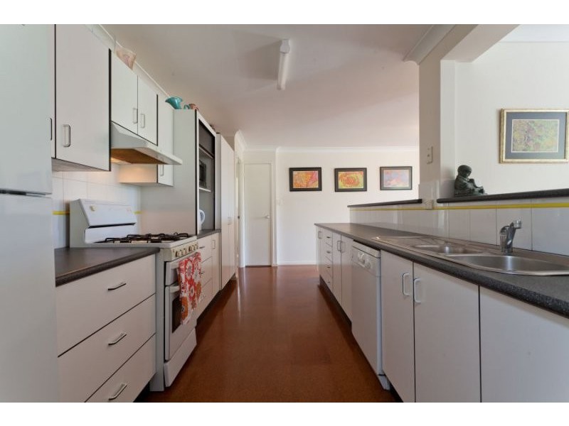 33 Sandpiper Crescent, Boambee East NSW 2452