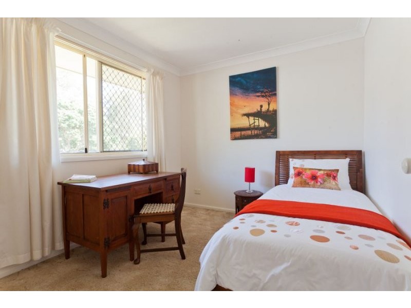 33 Sandpiper Crescent, Boambee East NSW 2452