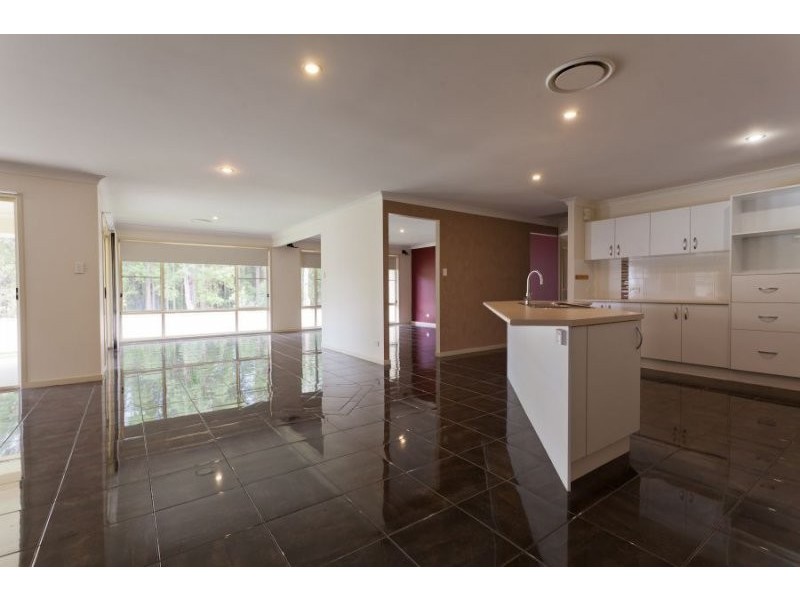 2 Farrell Close, Bonville NSW 2441