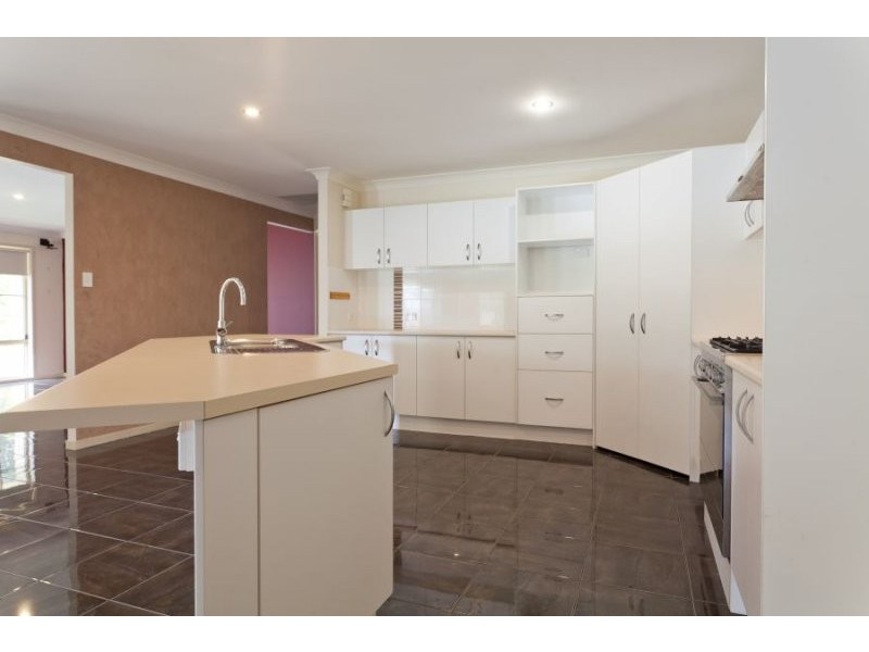 2 Farrell Close, Bonville NSW 2441