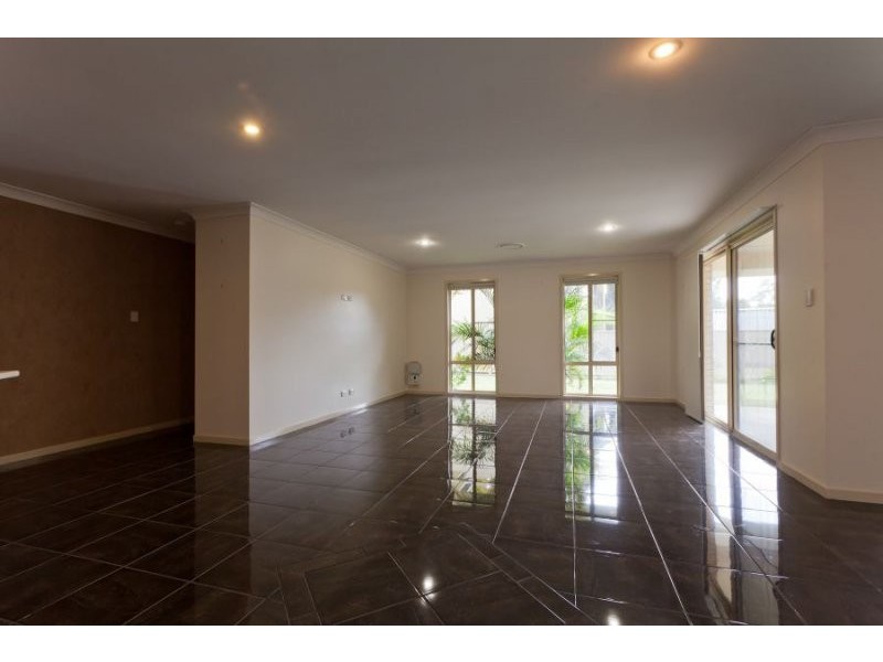 2 Farrell Close, Bonville NSW 2441