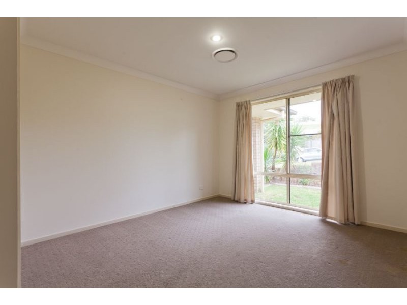 2 Farrell Close, Bonville NSW 2441