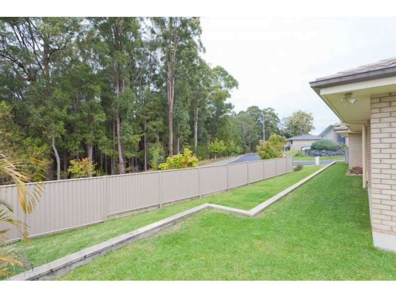 2 Farrell Close, Bonville NSW 2441