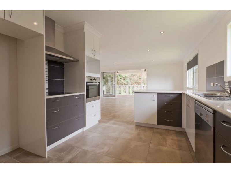 7 Gordon Road, Raleigh NSW 2454