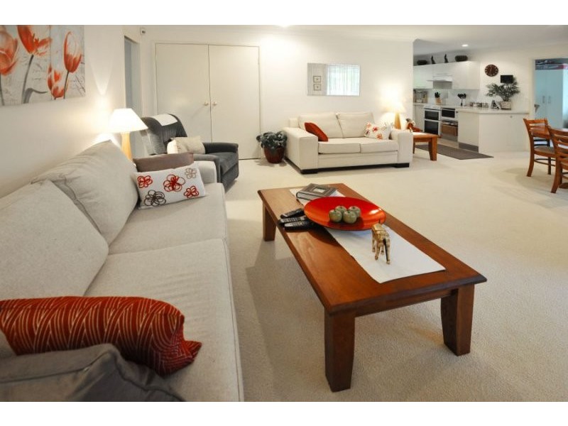 2/11 Kingfisher Close, Boambee East NSW 2452