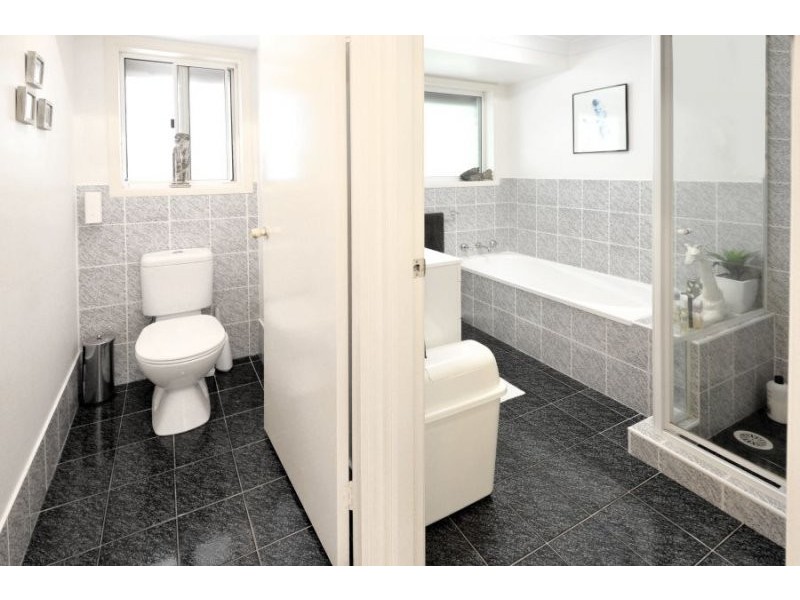 2/11 Kingfisher Close, Boambee East NSW 2452